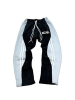 Load image into Gallery viewer, Winsday Two Tone Sweatpants
